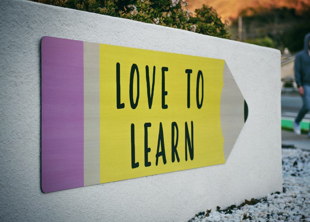 Sign love to learn